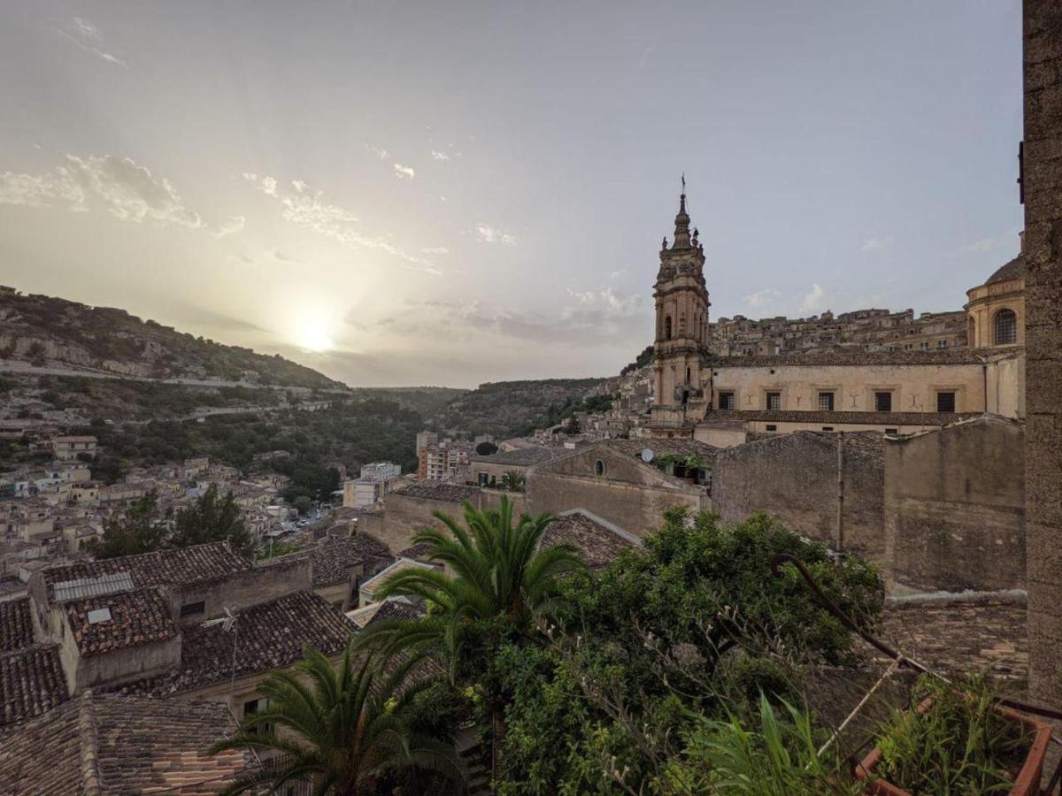 مبيت وإفطار موديكا Casa Sipione Papa المظهر الخارجي الصورة