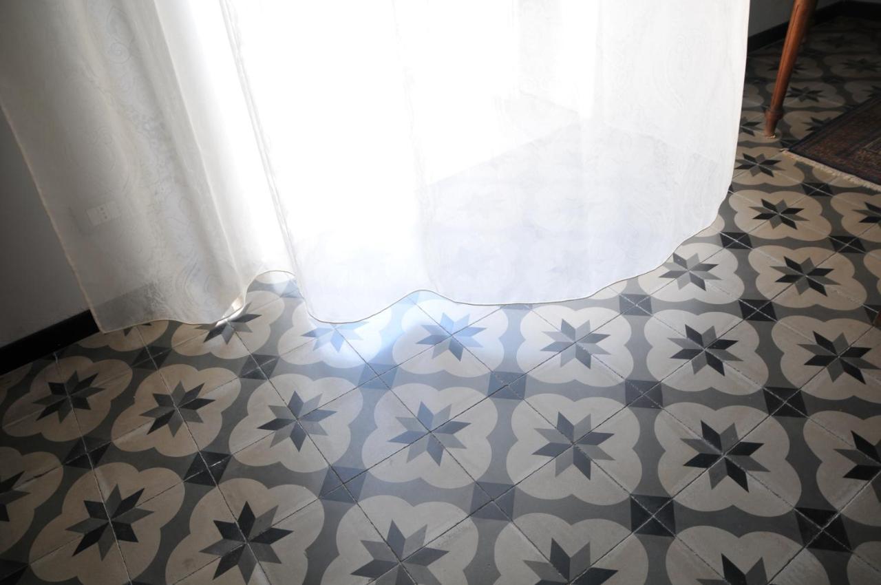 مبيت وإفطار موديكا Casa Sipione Papa المظهر الخارجي الصورة