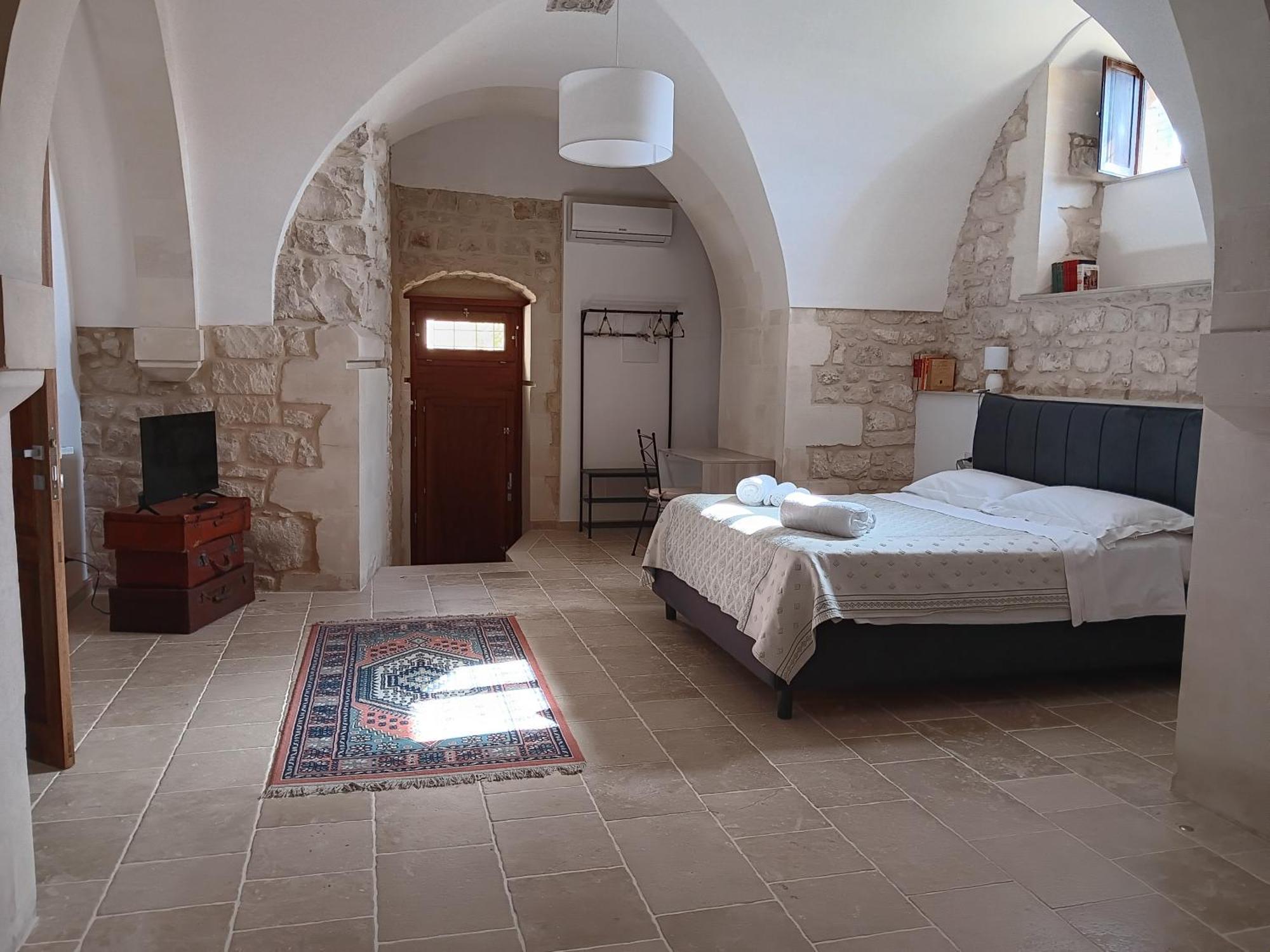 مبيت وإفطار موديكا Casa Sipione Papa المظهر الخارجي الصورة